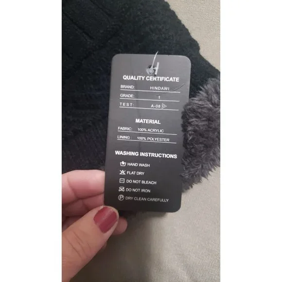 NWT Hindawi Winter Beanie - Picture 3 of 3